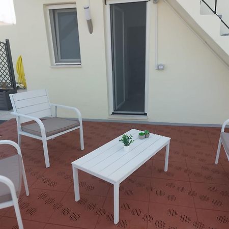 לינה וארוחת בוקר מונופולי La Terrazza Di Rosalba מראה חיצוני תמונה