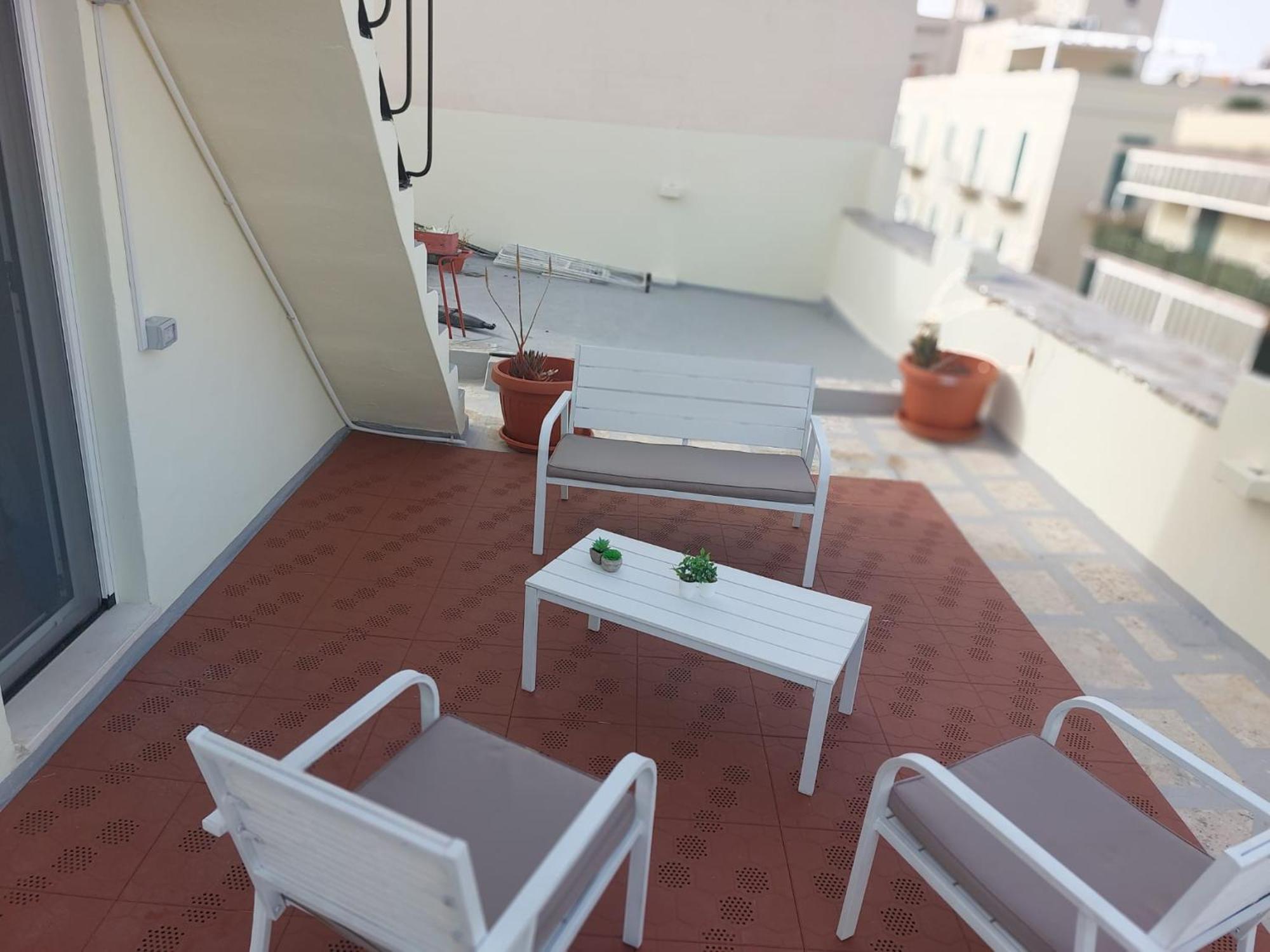 לינה וארוחת בוקר מונופולי La Terrazza Di Rosalba מראה חיצוני תמונה